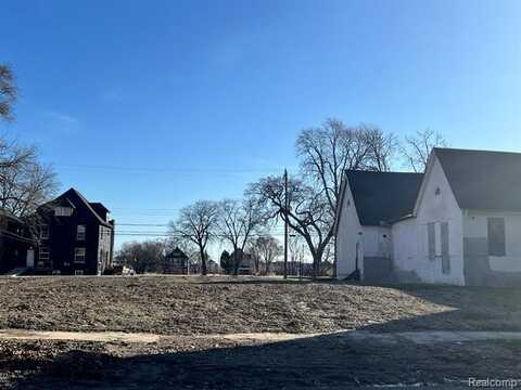 2134 CADILLAC Boulevard, Detroit, MI 48214