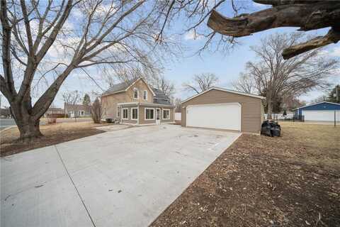 506 3rd Avenue E, Shakopee, MN 55379