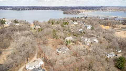 17945 Breezy Point Road, Woodland, MN 55391