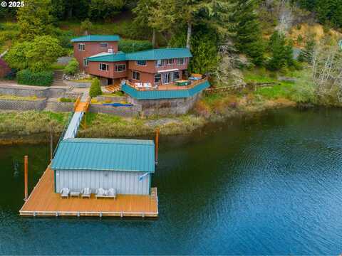 70202 POTATO BOTTOM RD, Lakeside, OR 97449