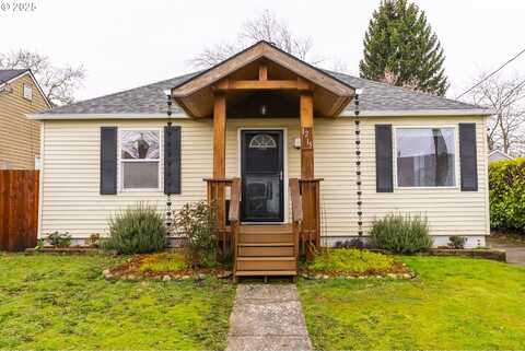 1215 NE 80TH AVE, Portland, OR 97213