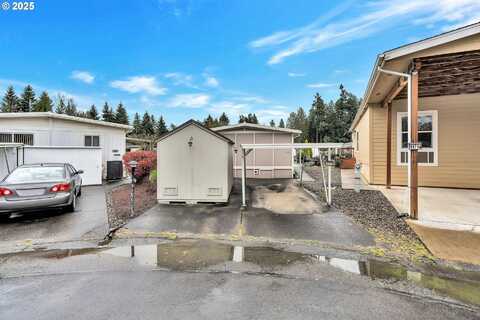 11712 SW ROYAL VILLA DR, Portland, OR 97224