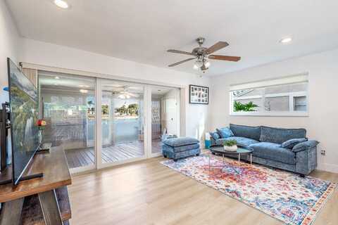 770 Banks Road, Coconut Creek, FL 33063