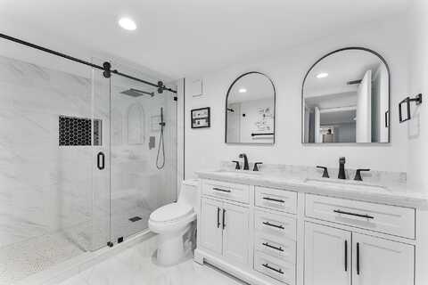 16475 Golf Club Road, Weston, FL 33326