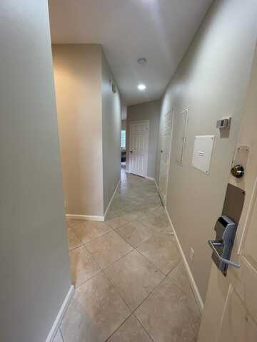 9000 Sand Shot Way, Port Saint Lucie, FL 34986