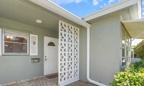 727 High Point Boulevard N, Delray Beach, FL 33445