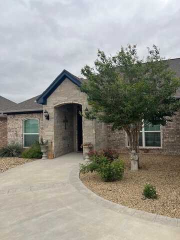 5876 Bridlewood Court, San Angelo, TX 76904
