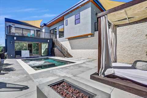 1892 Titus St, San Diego, CA 92110