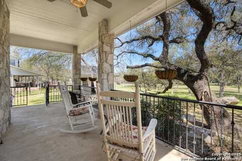 521 Oak Tree, New Braunfels, TX 78130