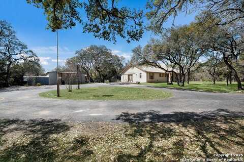 251 Fawn Ln., Spring Branch, TX 78070