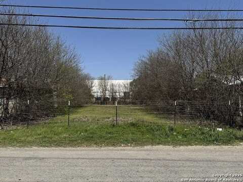 268 Remount, San Antonio, TX 78218