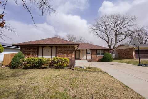 942 S Cooper, Wichita, KS 67207