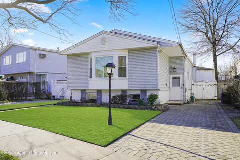 56 Wolverine Street, Staten Island, NY 10306