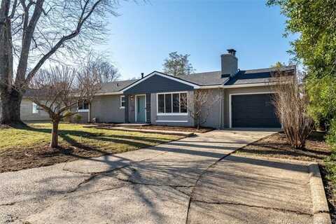 213 Maplewood Drive, Clarksville, IN 47129