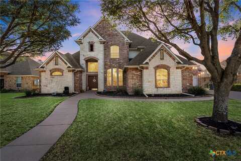 924 Queen Elizabeth Drive, Mc Gregor, TX 76657