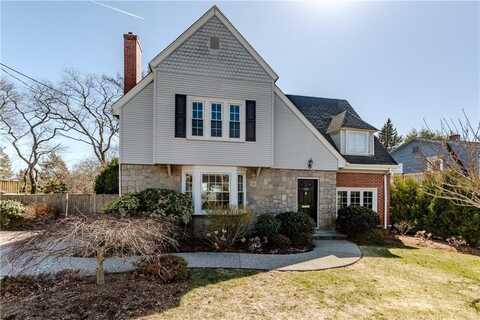 102 Pleasant View Road, Warwick, RI 02888