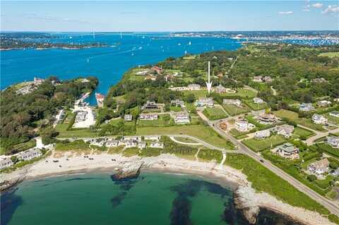 41 Castle Hill Avenue, Newport, RI 02840