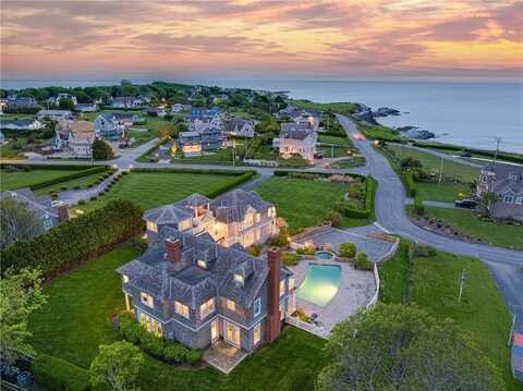 41 Castle Hill Avenue, Newport, RI 02840