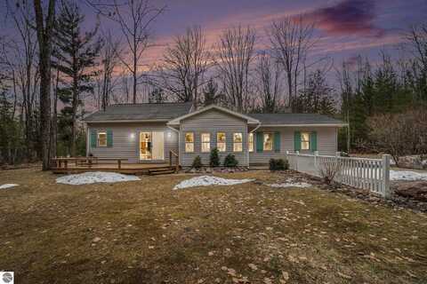 305 Maplewood Drive, Bellaire, MI 49615