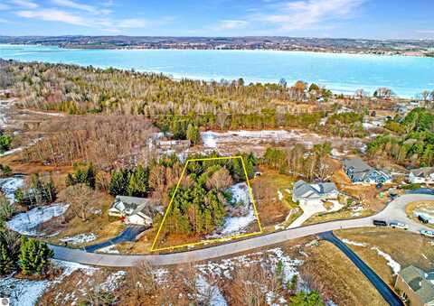 8004 S Bingham Ridge Drive, Traverse City, MI 49684