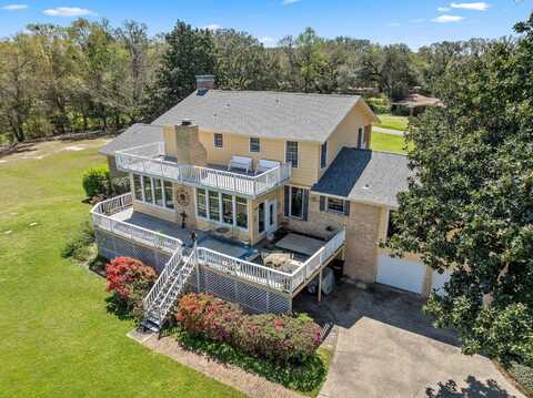 4234 Lakemor Drive, Tallahassee, FL 32303