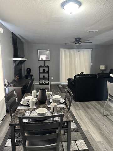 1216 HIDDEN Place, Tallahassee, FL 32304