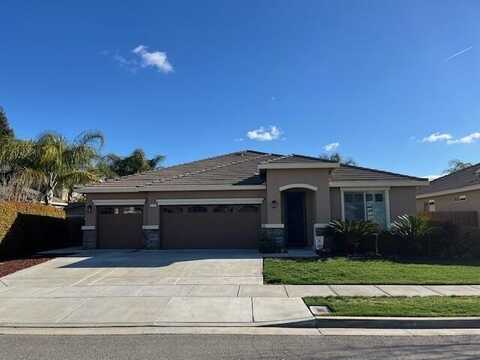 3133 W Clinton Court, Visalia, CA 93291