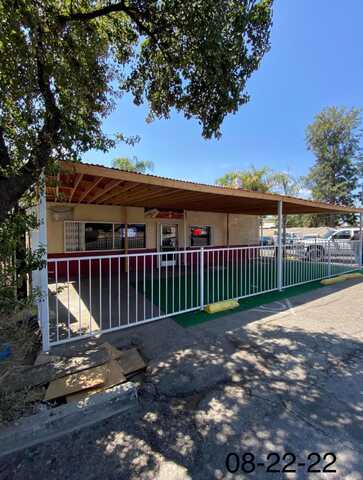 2199 Edison Hwy Highway, Bakersfield, CA 93305