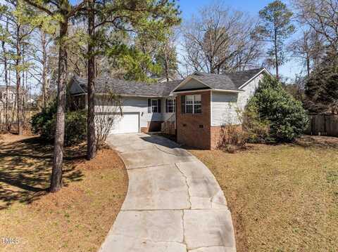 201 Wilshire Lane, Raeford, NC 28376