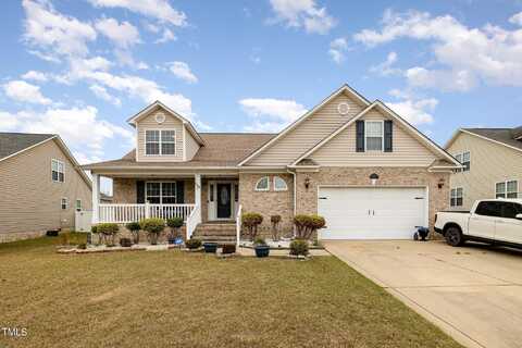 8404 Frenchorn Lane, Fayetteville, NC 28314