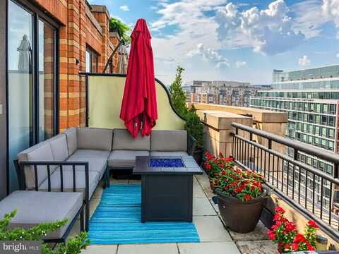 400 MASSACHUSETTS AVENUE NW, WASHINGTON, DC 20001