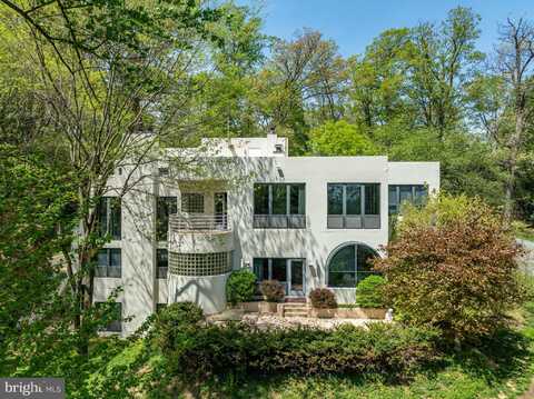 910 PENNWOOD CIRCLE, LANCASTER, PA 17601