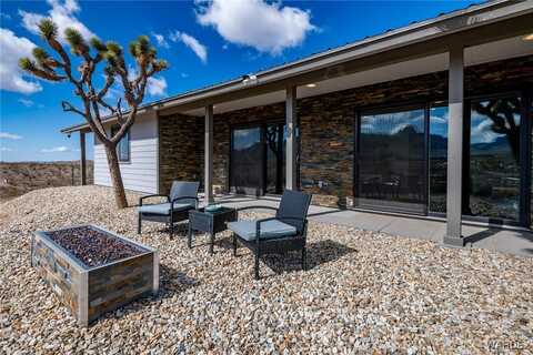 17289 N Lomila Drive, Dolan Springs, AZ 86441