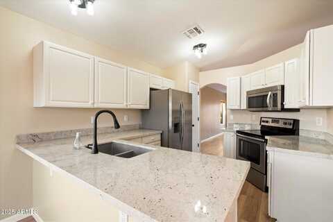 2227 E ROSS Avenue, Phoenix, AZ 85024