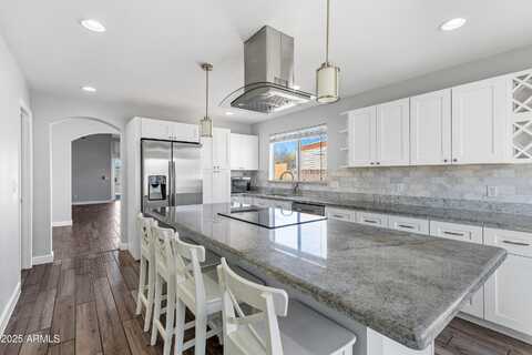 15848 N 32nd Place, Phoenix, AZ 85032