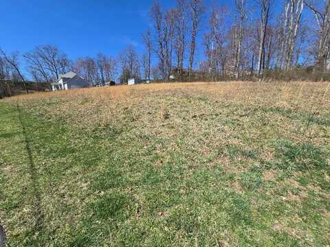 135 Riverview Lane, BECKLEY, WV 25801