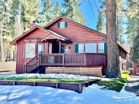 1036 East Fairway Boulevard, Big Bear City, CA 92314