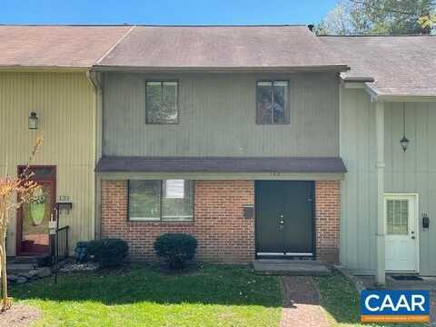 132 WOODLAKE DR, CHARLOTTESVILLE, VA 22901