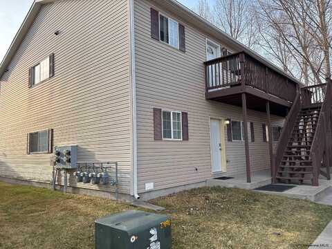 3808 GREGG WAY, Cheyenne, WY 82009