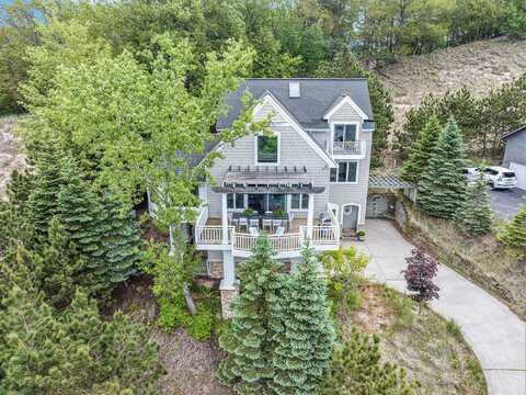 19148 MAIDEN LANE, SPRING LAKE, MI 49456