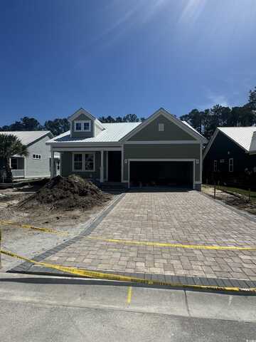 382 Waties Dr., Murrells Inlet, SC 29576