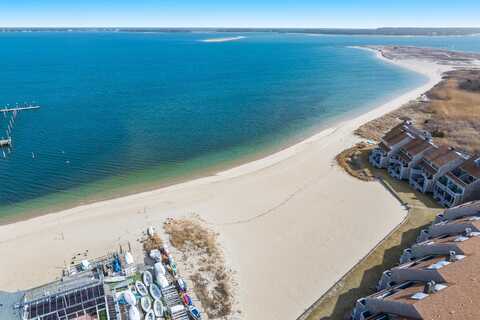 500 Ocean Street, Hyannis, MA 02601
