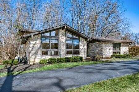 204 Laurel Lane, Pataskala, OH 43062