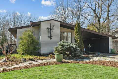 2349 Eastcleft Drive, Upper Arlington, OH 43221