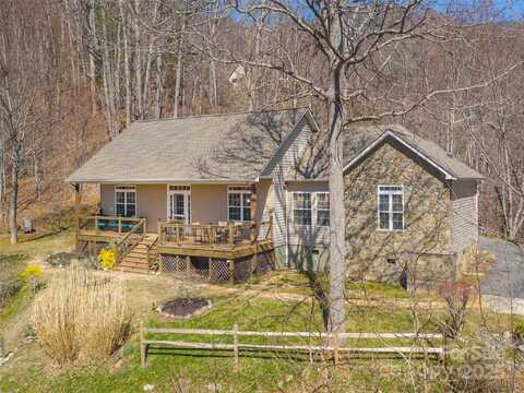 449 Windy Hill Drive, Waynesville, NC 28785