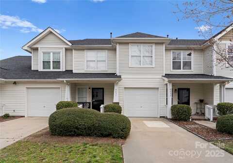 6635 Vlosi Drive, Charlotte, NC 28226