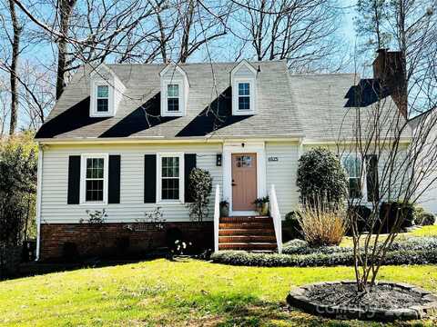 6525 Castlegate Drive, Charlotte, NC 28226
