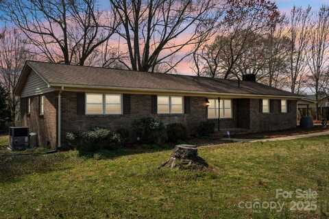 839 Oak Grove Road, Kings Mountain, NC 28086