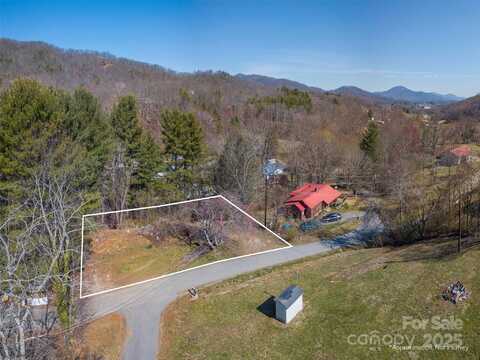 64 Unity Drive, Waynesville, NC 28786