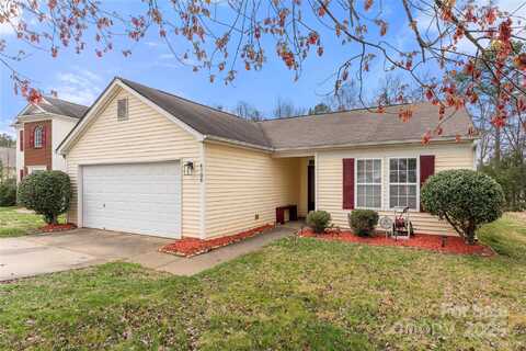 6708 Burning Oak Lane, Charlotte, NC 28216